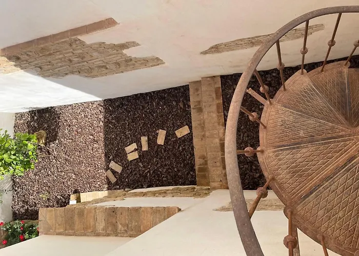 Апартаменти La Casa De La Escalera *